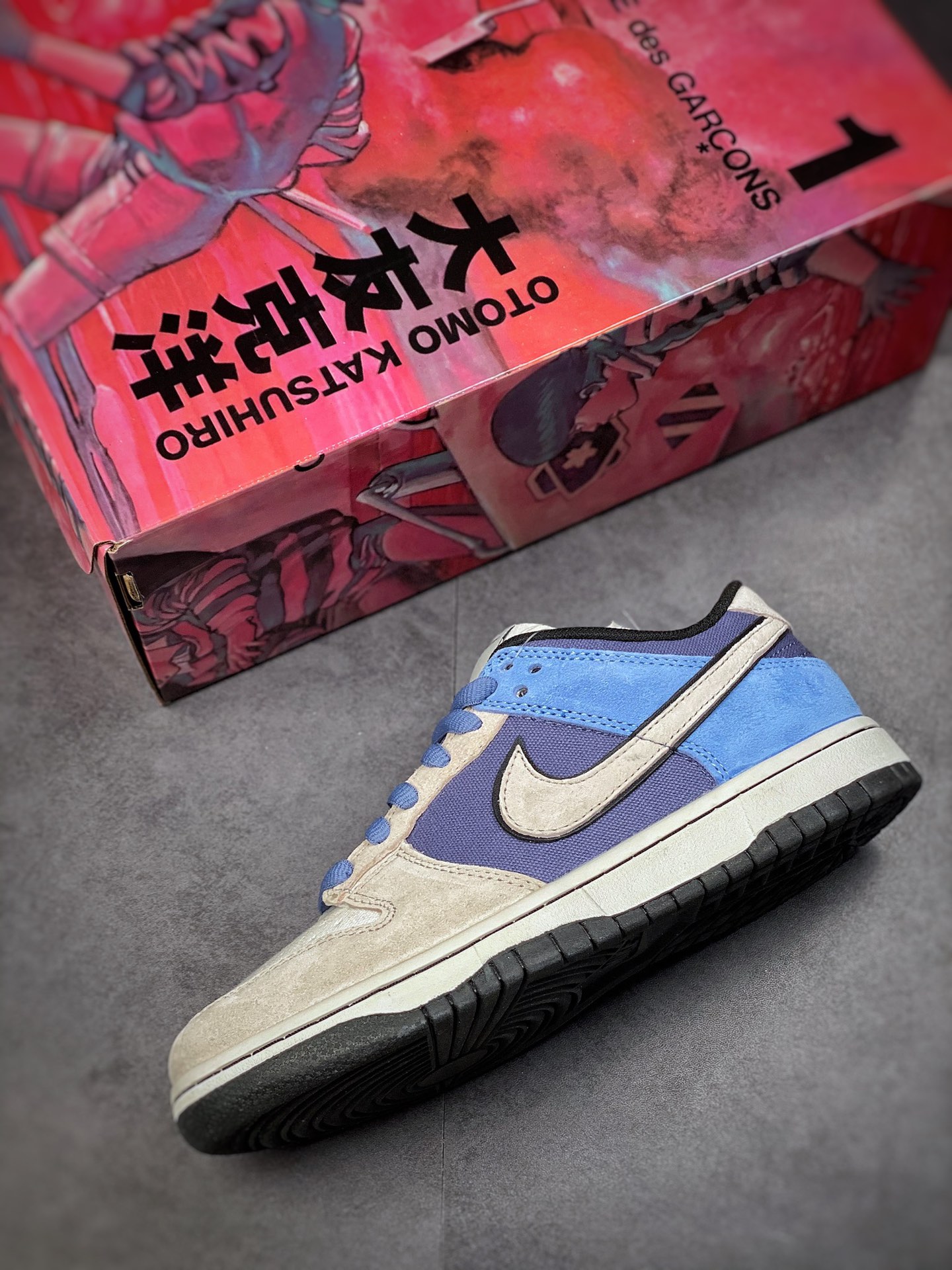 200 #性价比版本 Otomo Katsuhiro x Nike SB Dunk Low ”Steamboy OST”  大友克洋联名LF0039-014