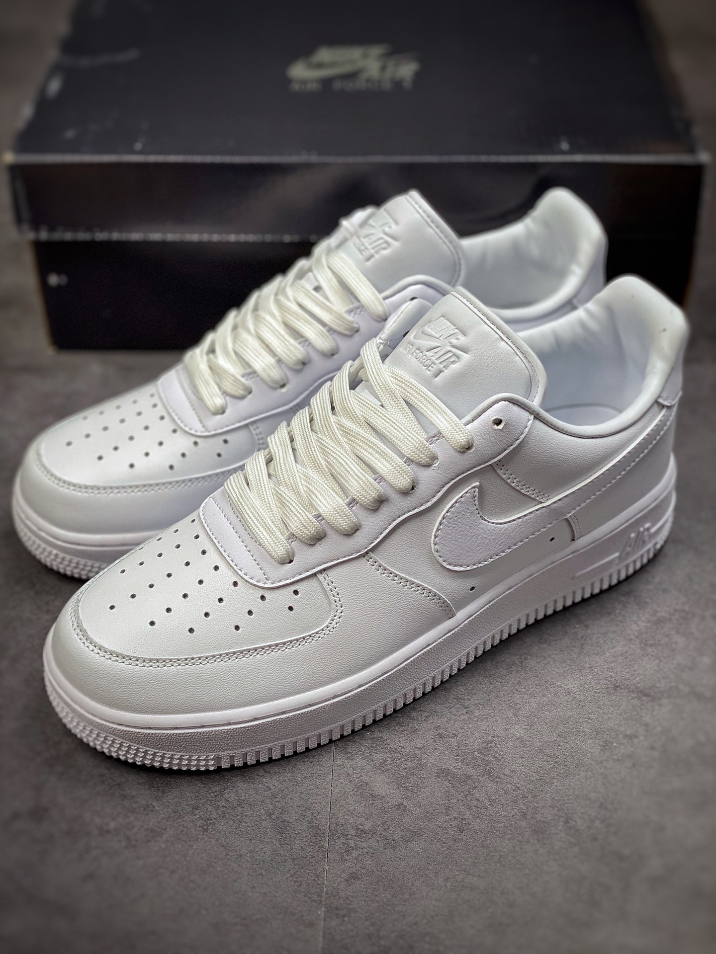 200 Nike Air Force 1 Low 07 Fresh 特殊版全白 DM0211-100