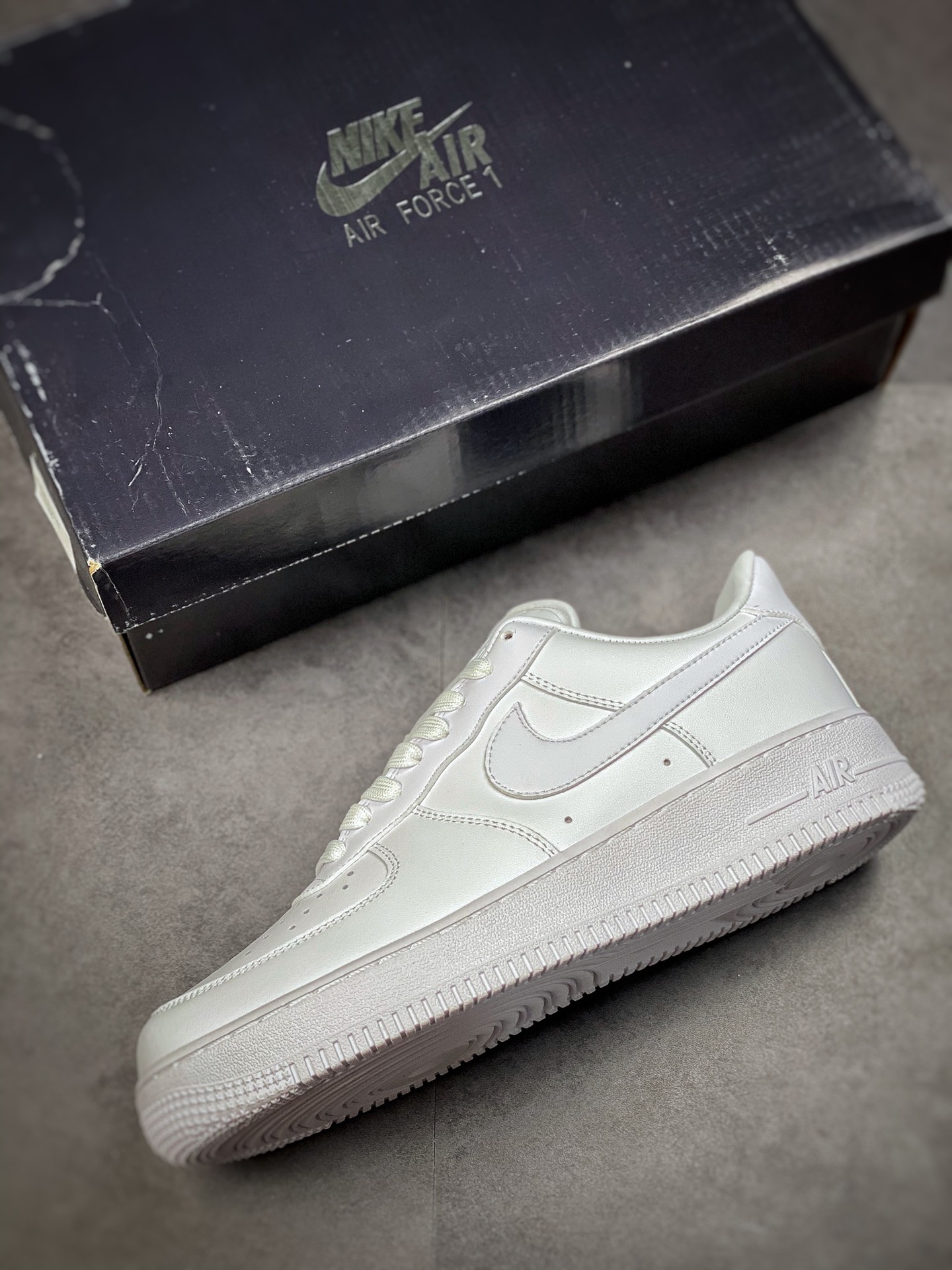 200 Nike Air Force 1 Low 07 Fresh 特殊版全白 DM0211-100