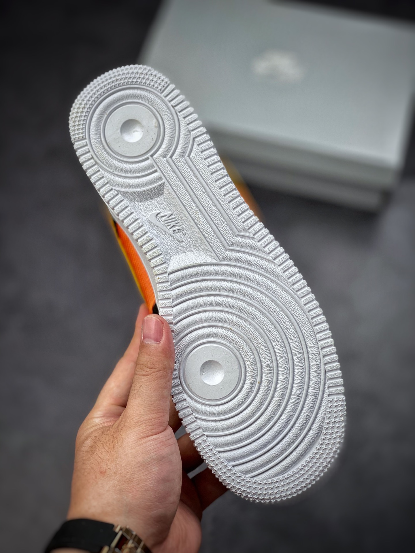 200 Nike Air Force 1 Low 07 黑黄报纸 315122-012