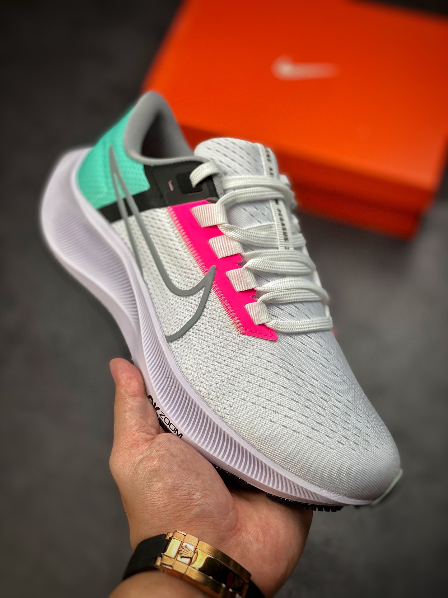 190 耐克Nike Zoom Pegasus 38代 飞马涡轮增压马拉松慢跑鞋 CW7356-102