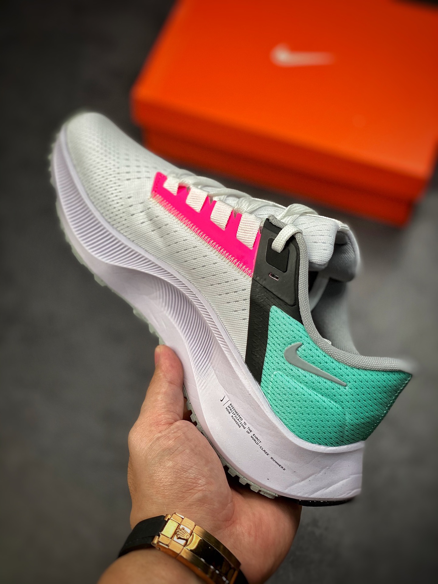190 耐克Nike Zoom Pegasus 38代 飞马涡轮增压马拉松慢跑鞋 CW7356-102