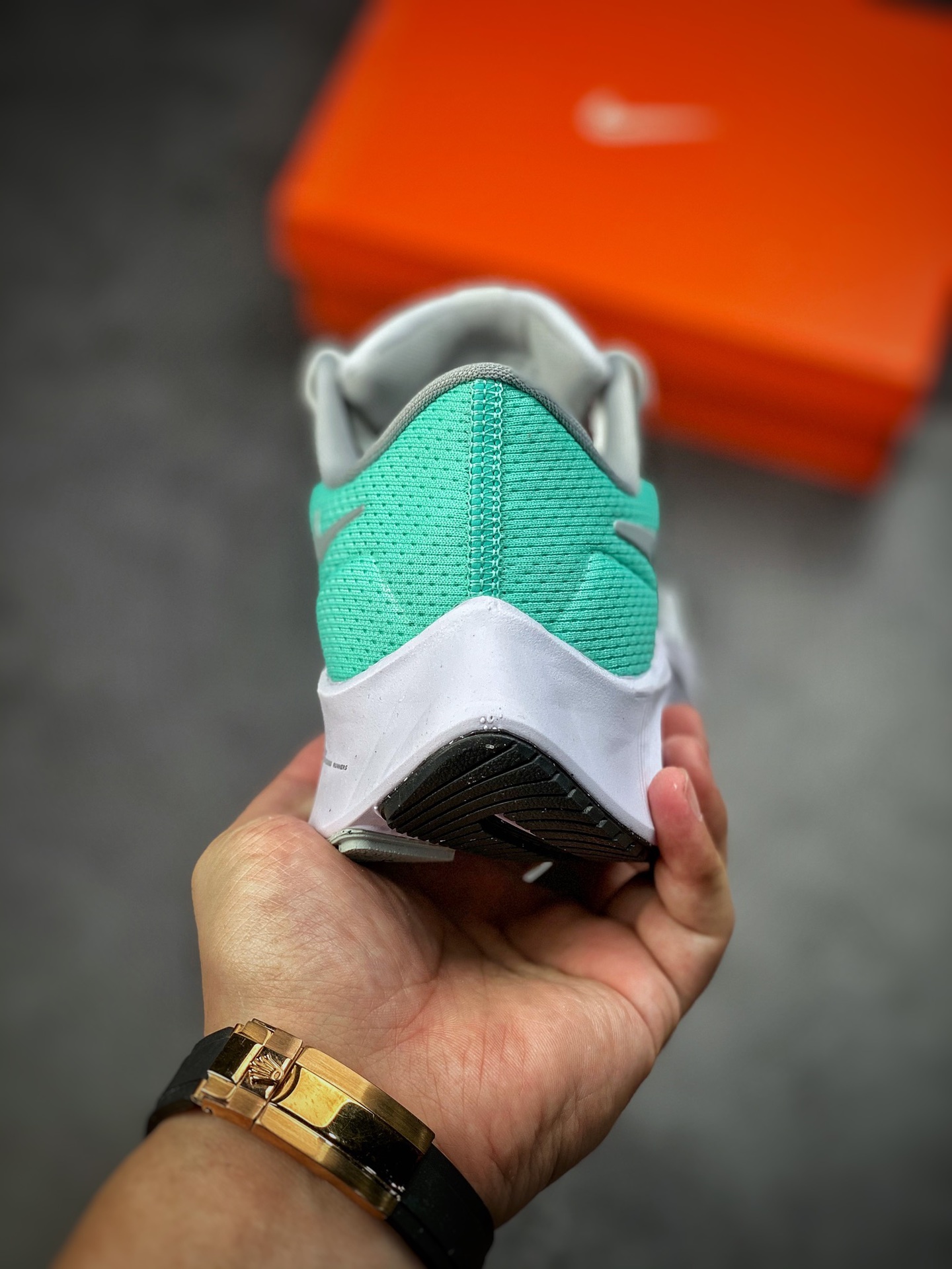 190 耐克Nike Zoom Pegasus 38代 飞马涡轮增压马拉松慢跑鞋 CW7356-102