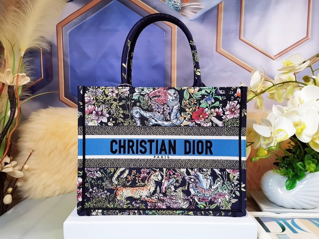 Dior Book Tote Tote Bags Embroidery Vintage Mini