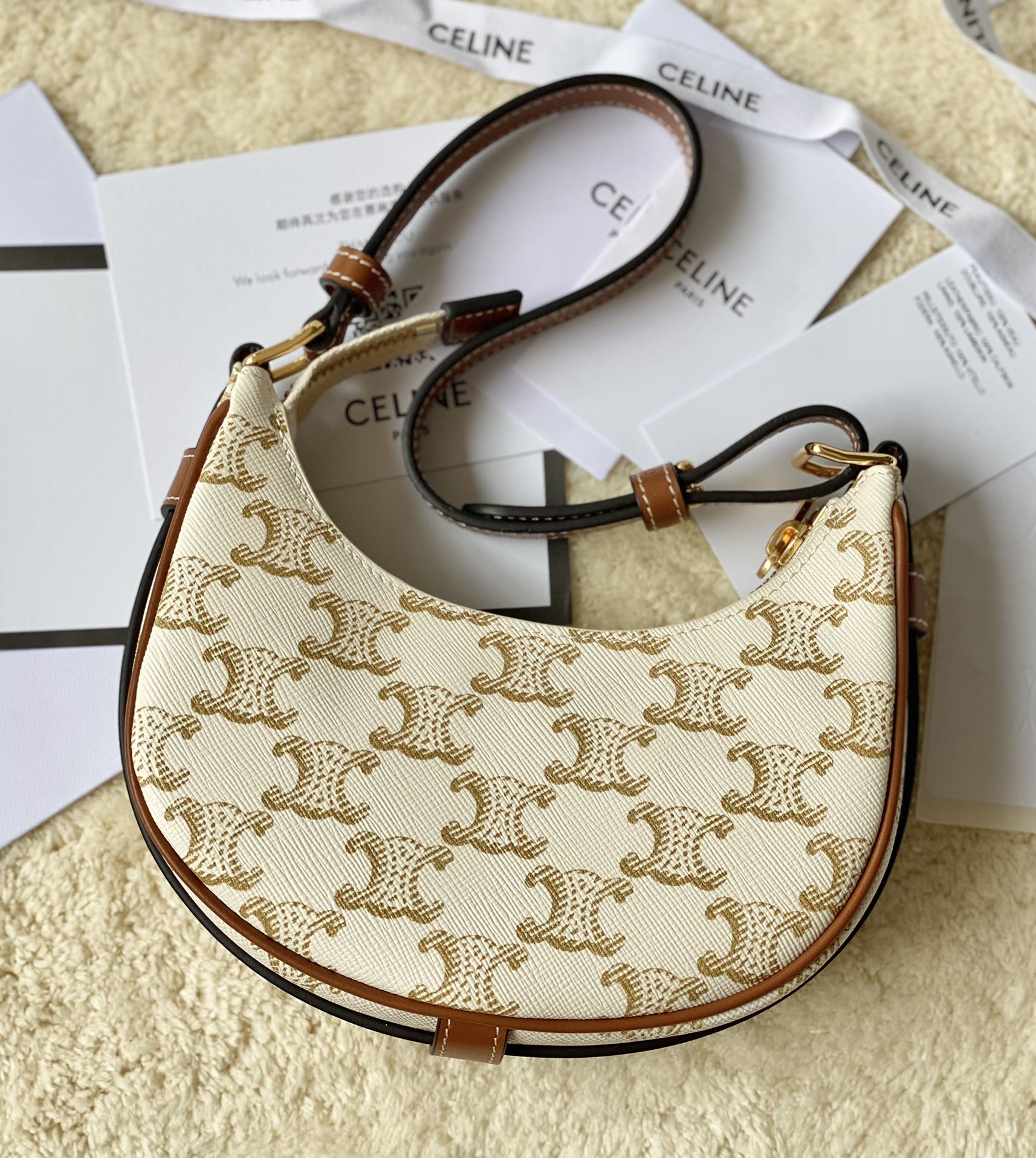 CELINE赛琳21秋冬Mini AVA手袋101602