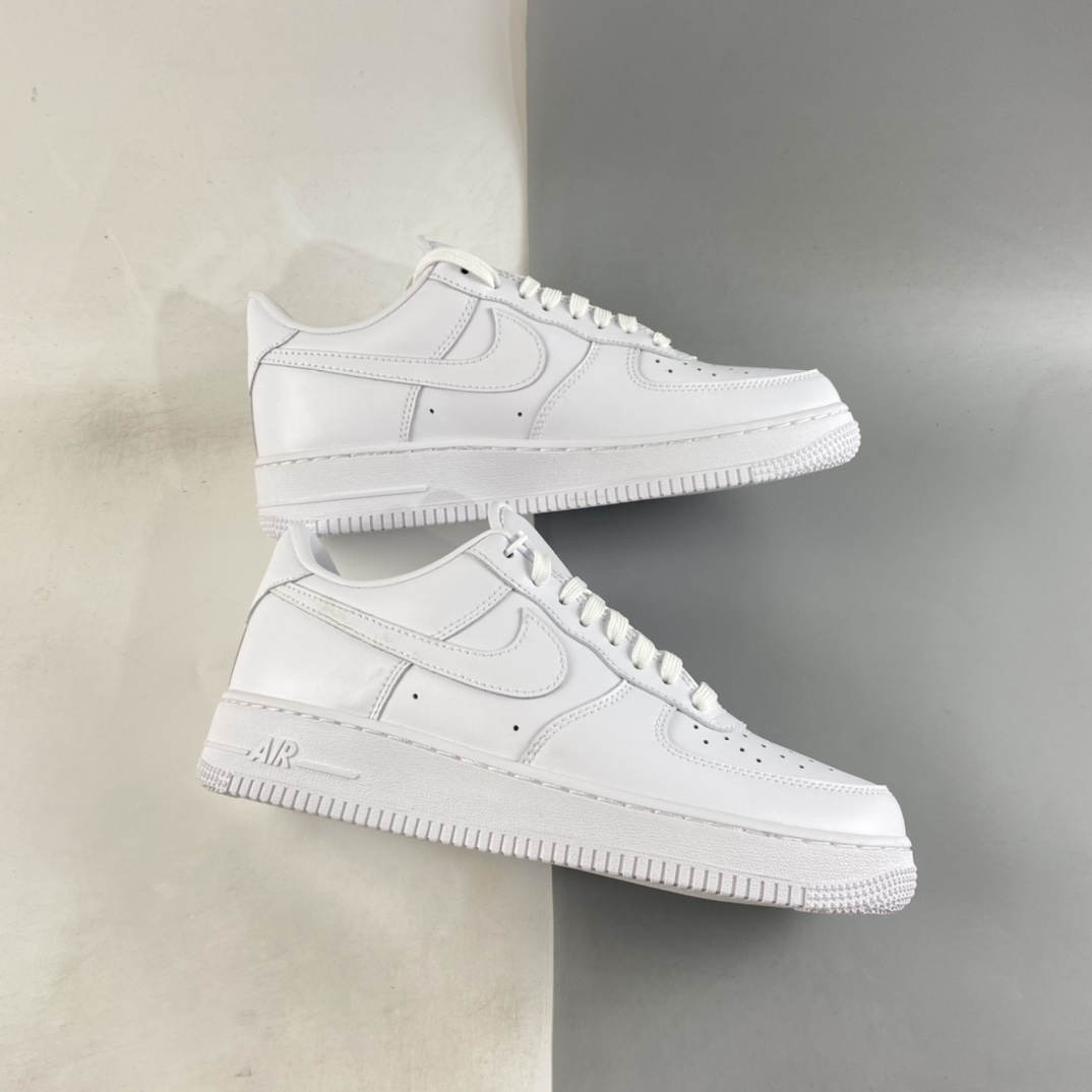 P200  Nike Air Force 1’07 空军一号低帮休闲板鞋 DM0211-100