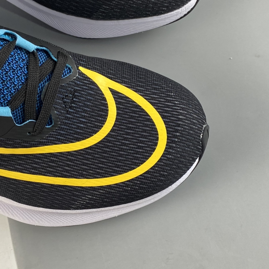 P260  Nike Zoom Fly 4 耐克男子超弹碳板跑步鞋 CT2392-003