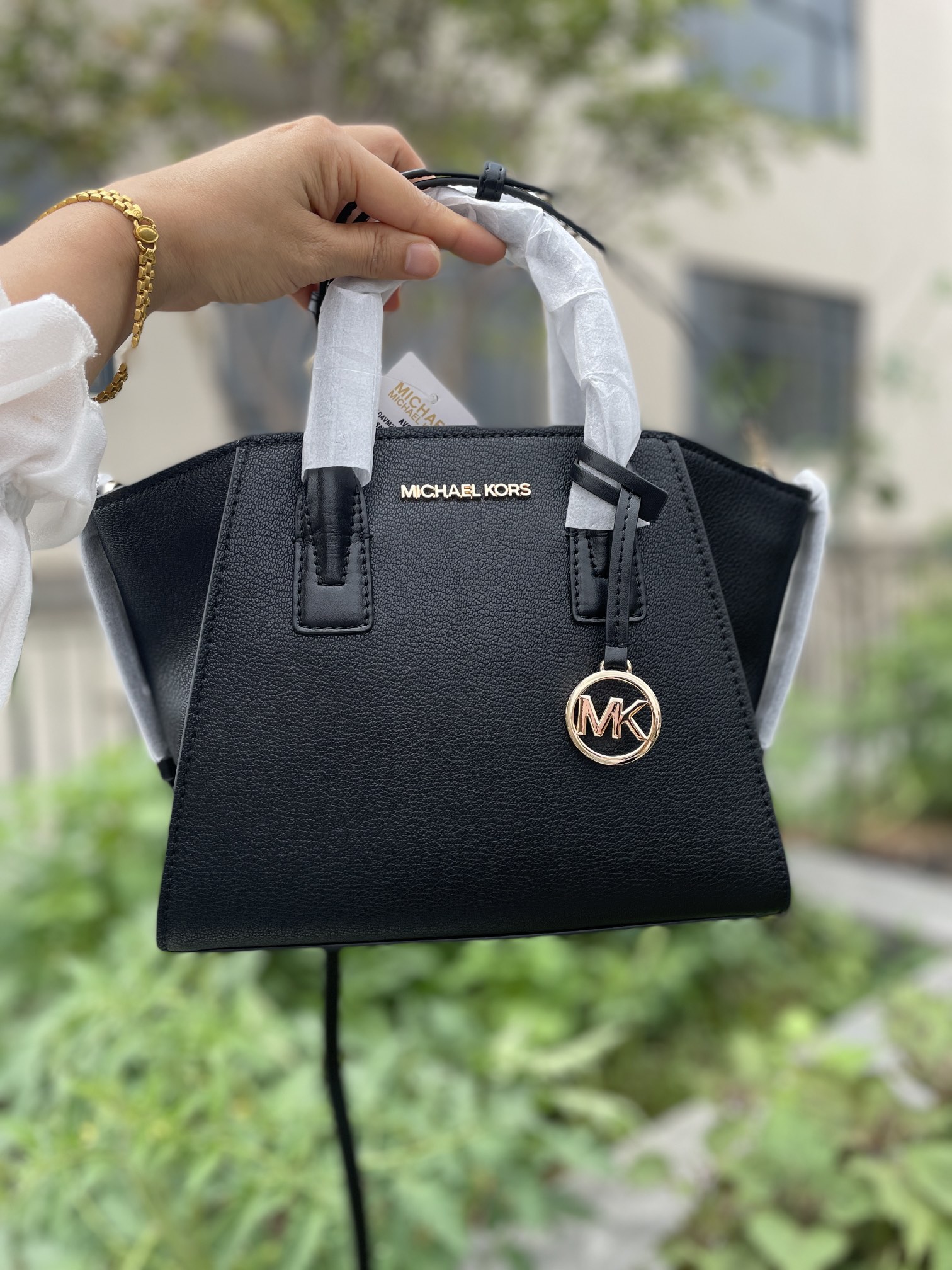 Michael Kors 新款小号饺子包，黑色