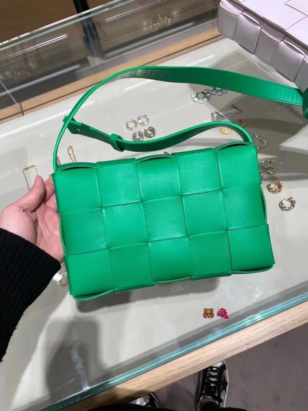 Bottega Veneta CASSETTE 23CM 编织皮革方盒斜挎包 578004鹦鹉绿