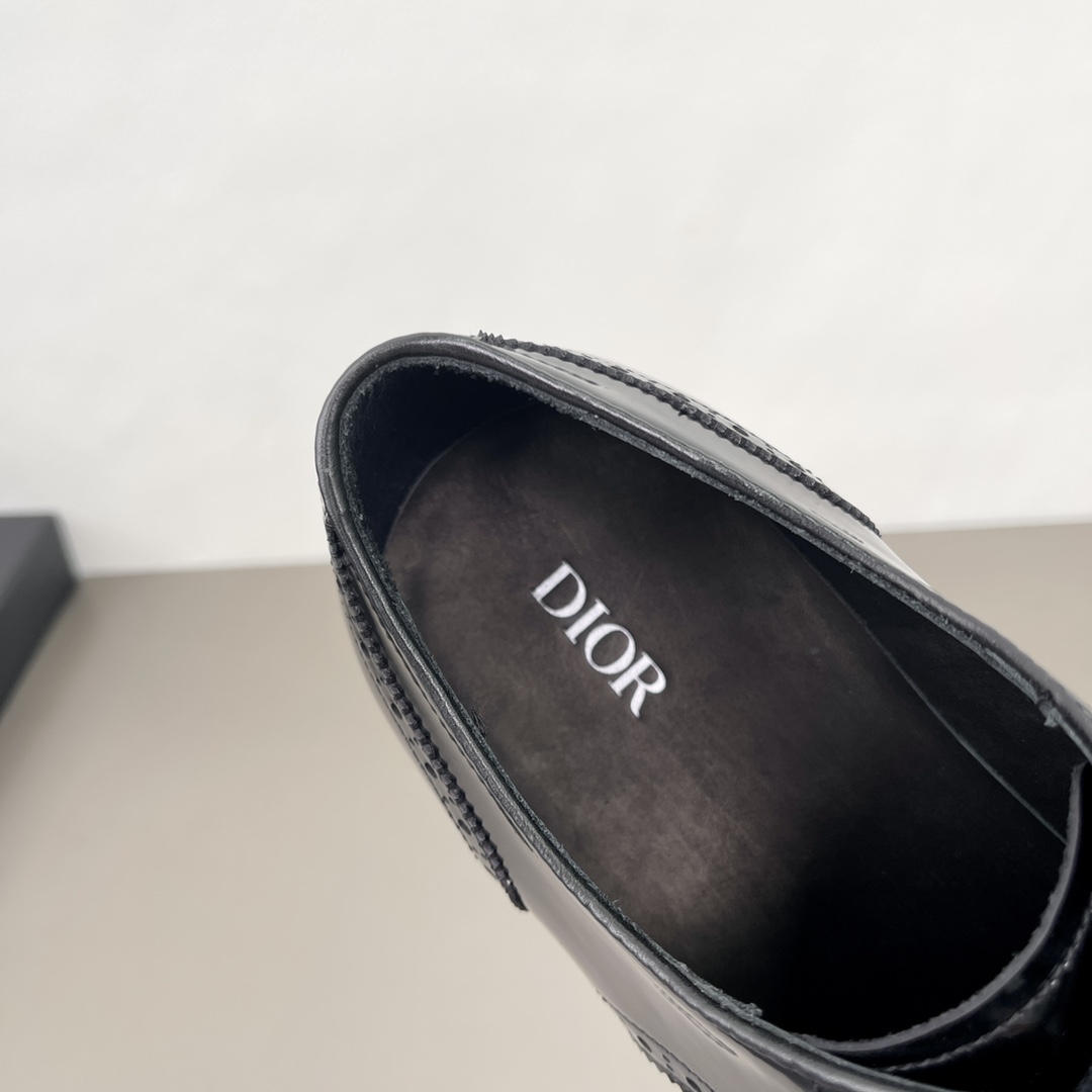 Dior Classic Luxury Leather Shoe Loafer Ref 8