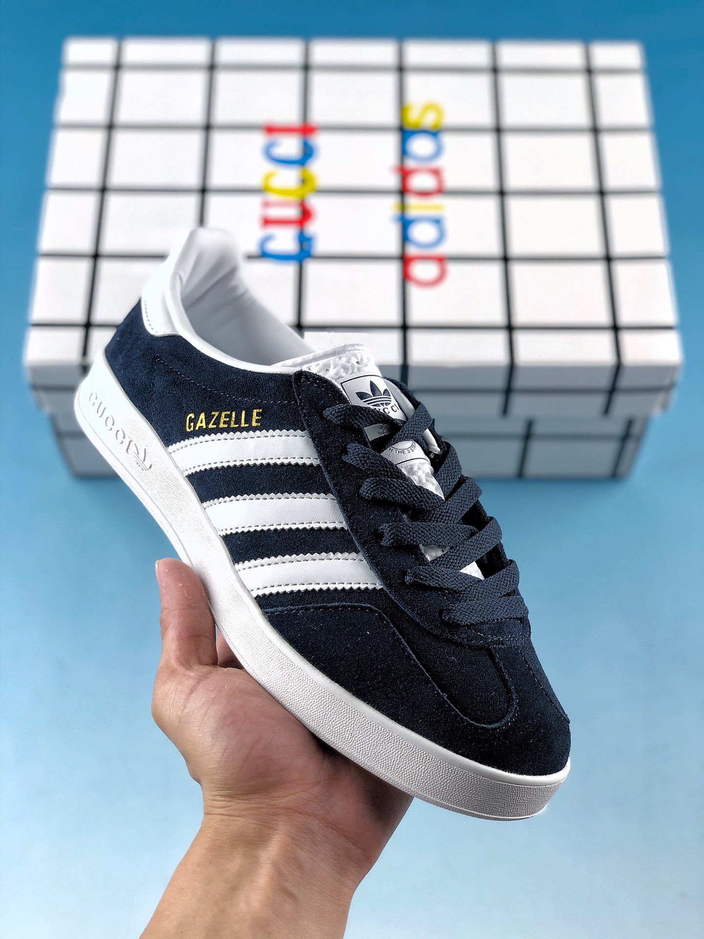  终端放店
Adidas Shoes Superstar II 潮系鞋系 阿迪古驰联名 春秋款真皮透气低帮时尚休闲运动小白鞋
尺码：36-45无半码