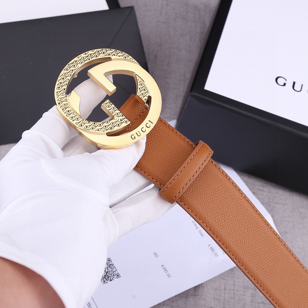 宽度4.0 cm GUCCI 加厚钢扣/双面头层手掌纹、采用精挑细选进口顶级牛皮，手感柔软细腻！品质保证