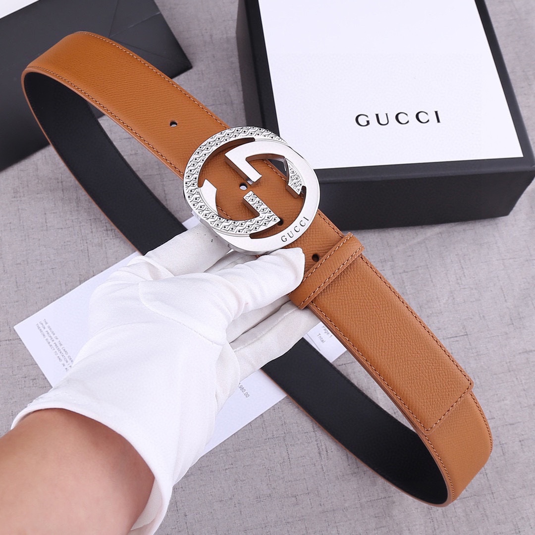 宽度4.0 cm GUCCI 加厚钢扣/双面头层手掌纹、采用精挑细选进口顶级牛皮，手感柔软细腻！品质保证