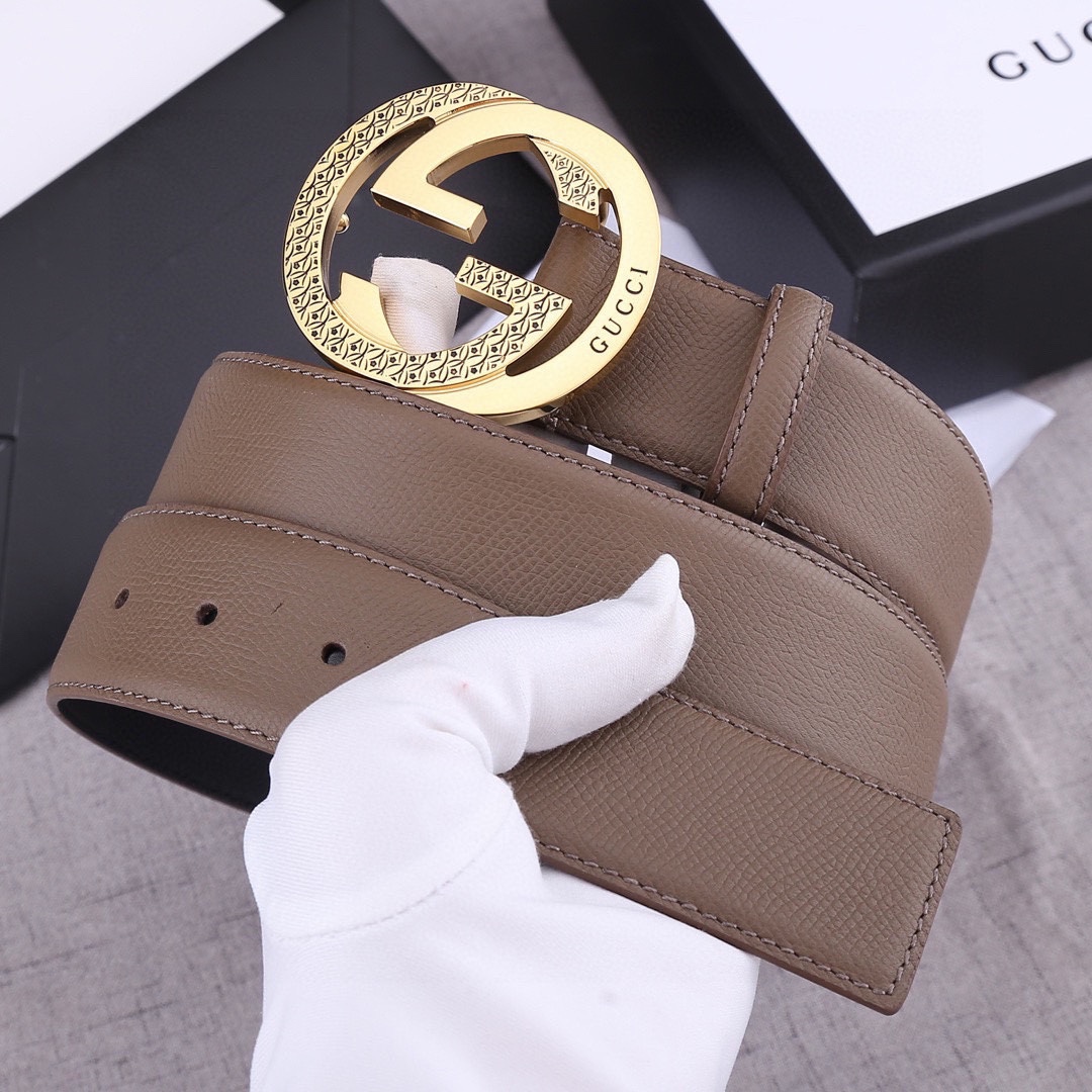 宽度4.0 cm GUCCI 加厚钢扣/双面头层手掌纹、采用精挑细选进口顶级牛皮，手感柔软细腻！品质保证