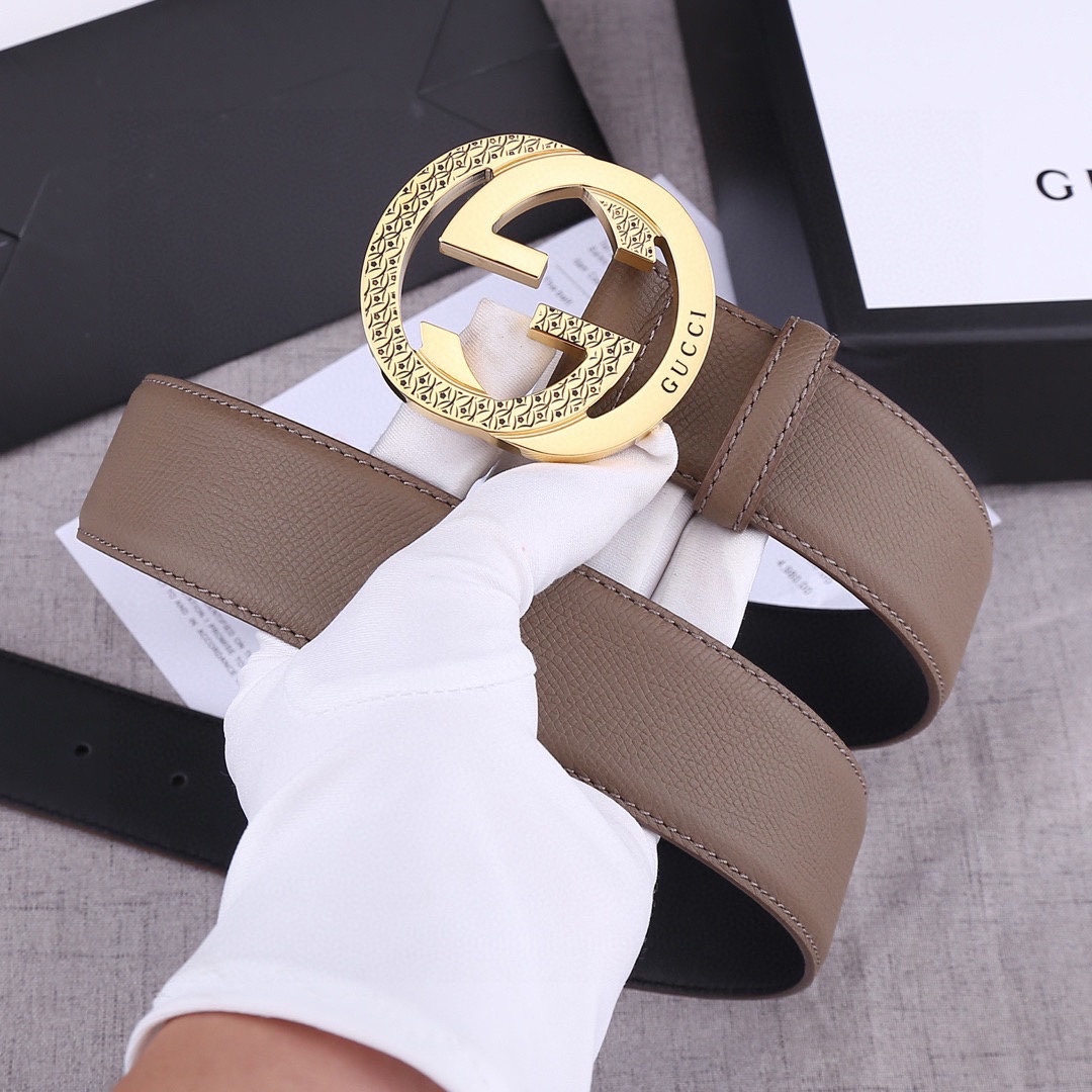宽度4.0 cm GUCCI 加厚钢扣/双面头层手掌纹、采用精挑细选进口顶级牛皮，手感柔软细腻！品质保证