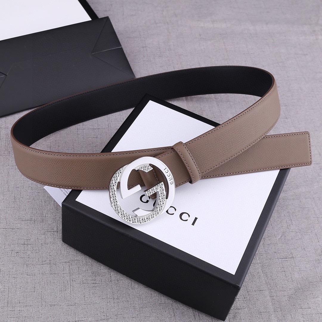 宽度4.0 cm GUCCI 加厚钢扣/双面头层手掌纹、采用精挑细选进口顶级牛皮，手感柔软细腻！品质保证