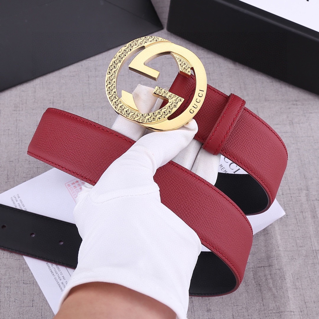 宽度4.0 cm GUCCI 加厚钢扣/双面头层手掌纹、采用精挑细选进口顶级牛皮，手感柔软细腻！品质保证