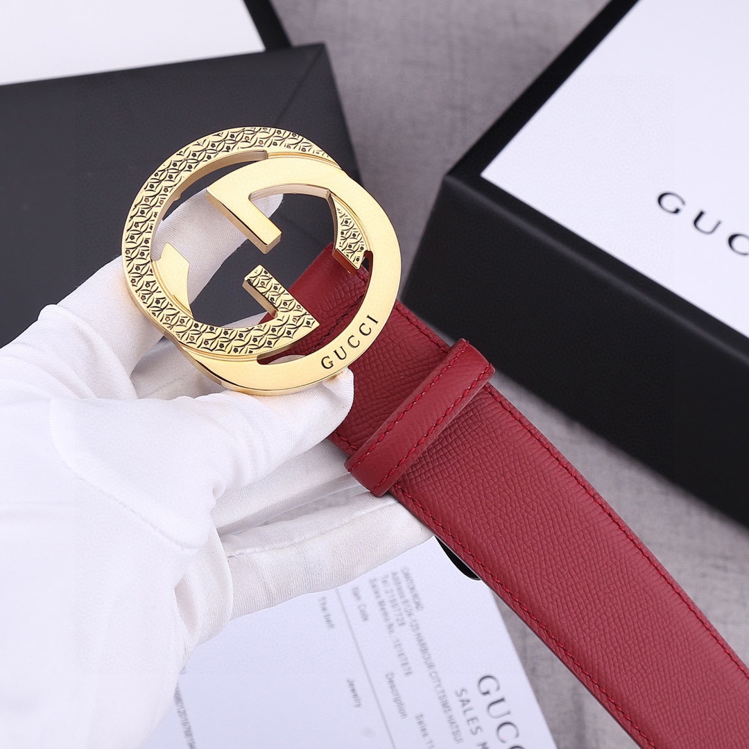 宽度4.0 cm GUCCI 加厚钢扣/双面头层手掌纹、采用精挑细选进口顶级牛皮，手感柔软细腻！品质保证