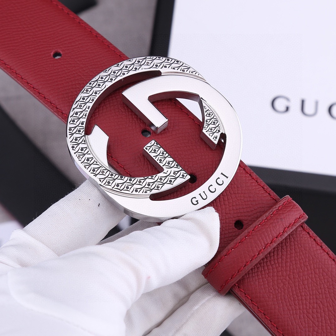 宽度4.0 cm GUCCI 加厚钢扣/双面头层手掌纹、采用精挑细选进口顶级牛皮，手感柔软细腻！品质保证
