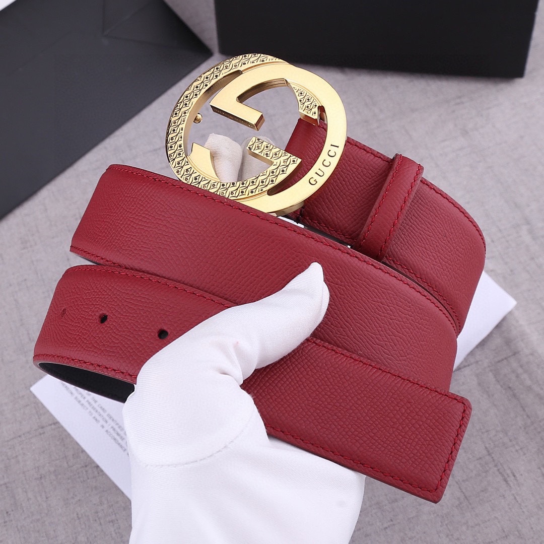 宽度4.0 cm GUCCI 加厚钢扣/双面头层手掌纹、采用精挑细选进口顶级牛皮，手感柔软细腻！品质保证