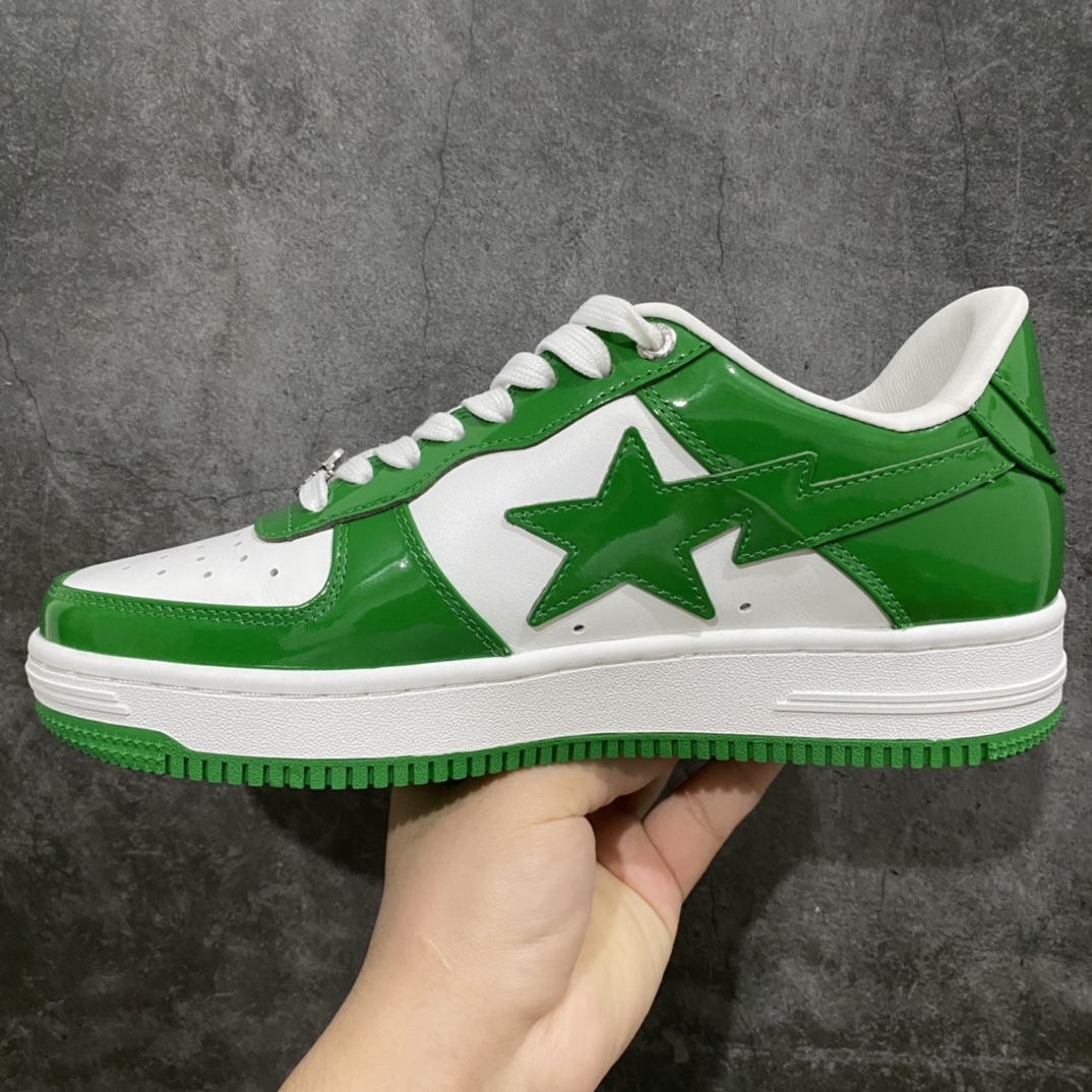 图片[2]-M版纯原 Bape Sta To Low 猿人头低帮运动休闲板鞋 白绿漆皮 市售最高版本 原鞋开发 匠心打造 开发时长超过半年 鞋面内里均采用市场最好的头层牛皮 原数据进口机台高频印压LOGO 中底嵌入Ortholite缓震材质 全套包装 包含猿人logo定制防尘袋 定制迷彩鞋垫一副 尺码：36 38 40 41 42 42.5 43 44 45-选品中心