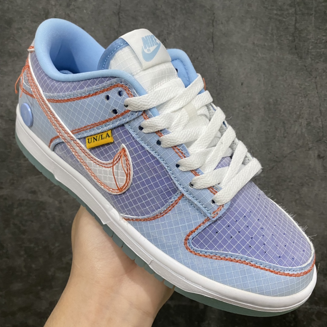 图片[3]-Union LA x Nike SB Dunk Low\”Blue\” 扣篮系列低帮休闲运动滑板板鞋“浅蓝联名蓝缝线”DJ9649-400 原楦原纸版开发版型 采用进口半透明防水溅防剐尼龙布材质鞋面 鞋垫嵌入缓震乳胶+Sole气垫装置及耐磨橡胶大底❗️ 尺码：36 36.5 37.5 38 38.5 39 40 40.5 41 42 42.5 43 44 44.5 45 46 47.5-选品中心