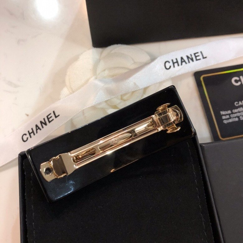 Chanel香奈儿新款发夹火爆来袭同步专柜正品开模️质感媲美原单做工精致无可挑剔代购级别️现货发售️适合