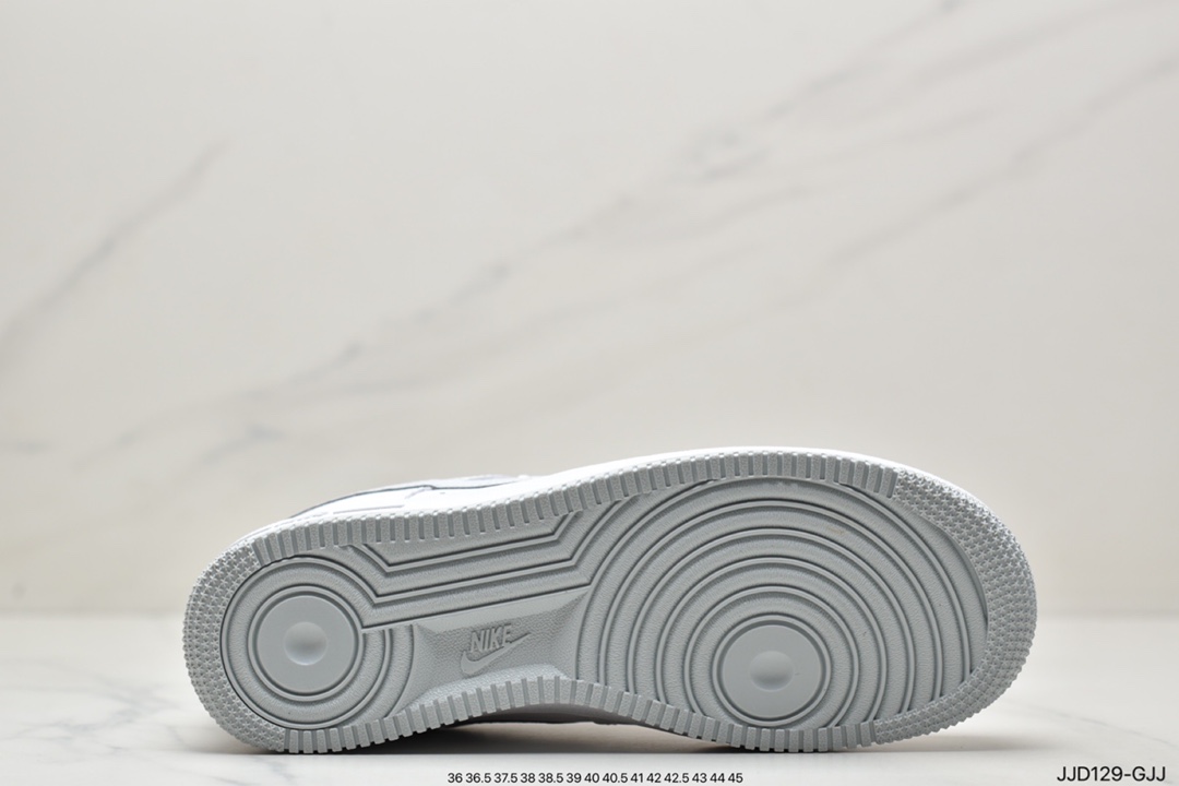 130 耐克Nike Air Force 1 Low  空军一号低帮百搭休闲运动板鞋DH7561-103