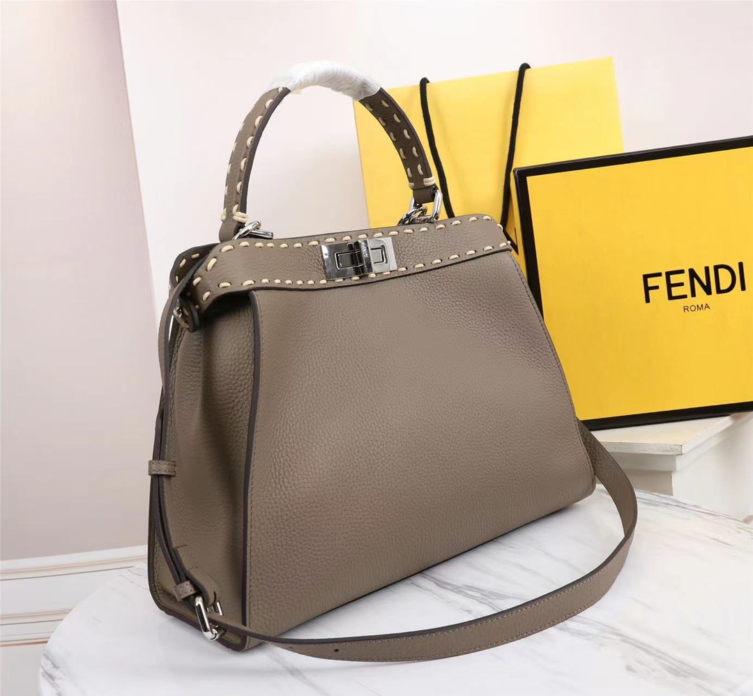 [Fendi Women