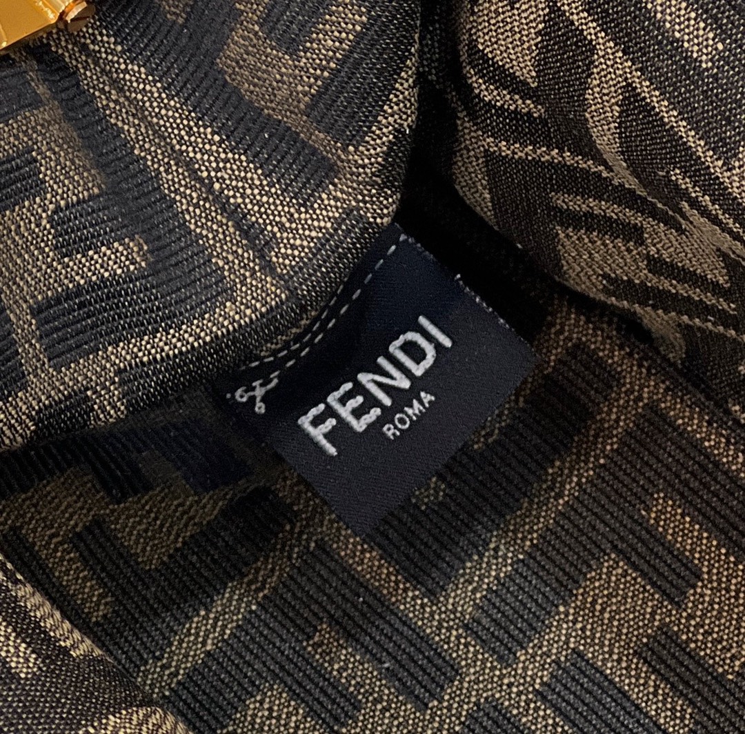 FENDI芬迪F字母珠片First系列肩背包80066