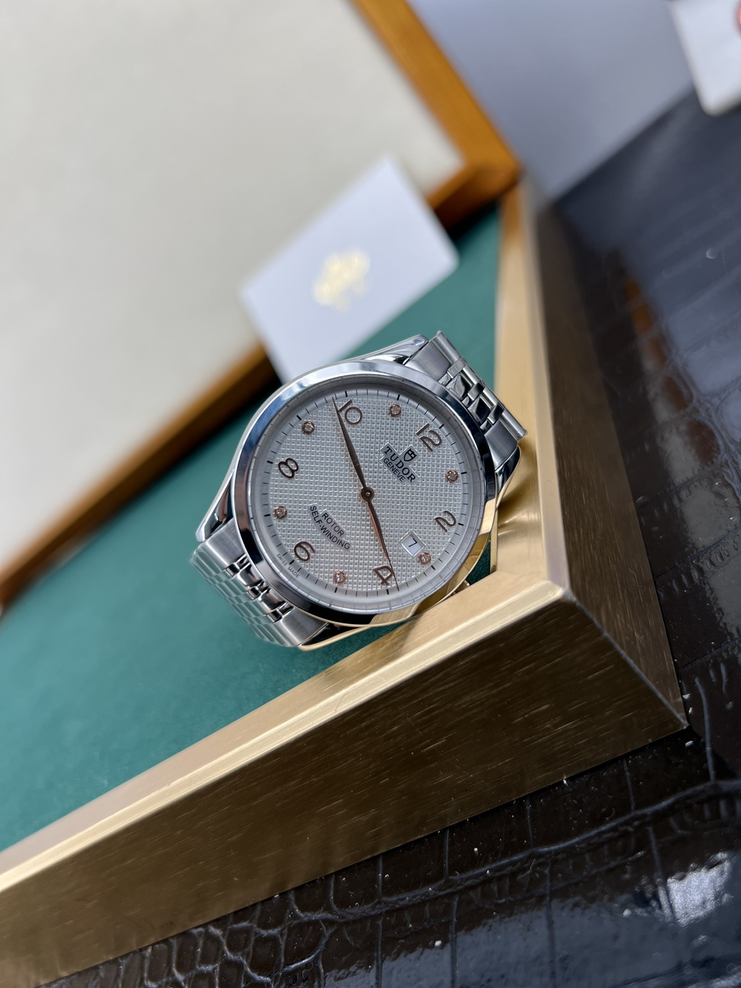 Tudor 皇家 帝舵1926系列，金针6钻