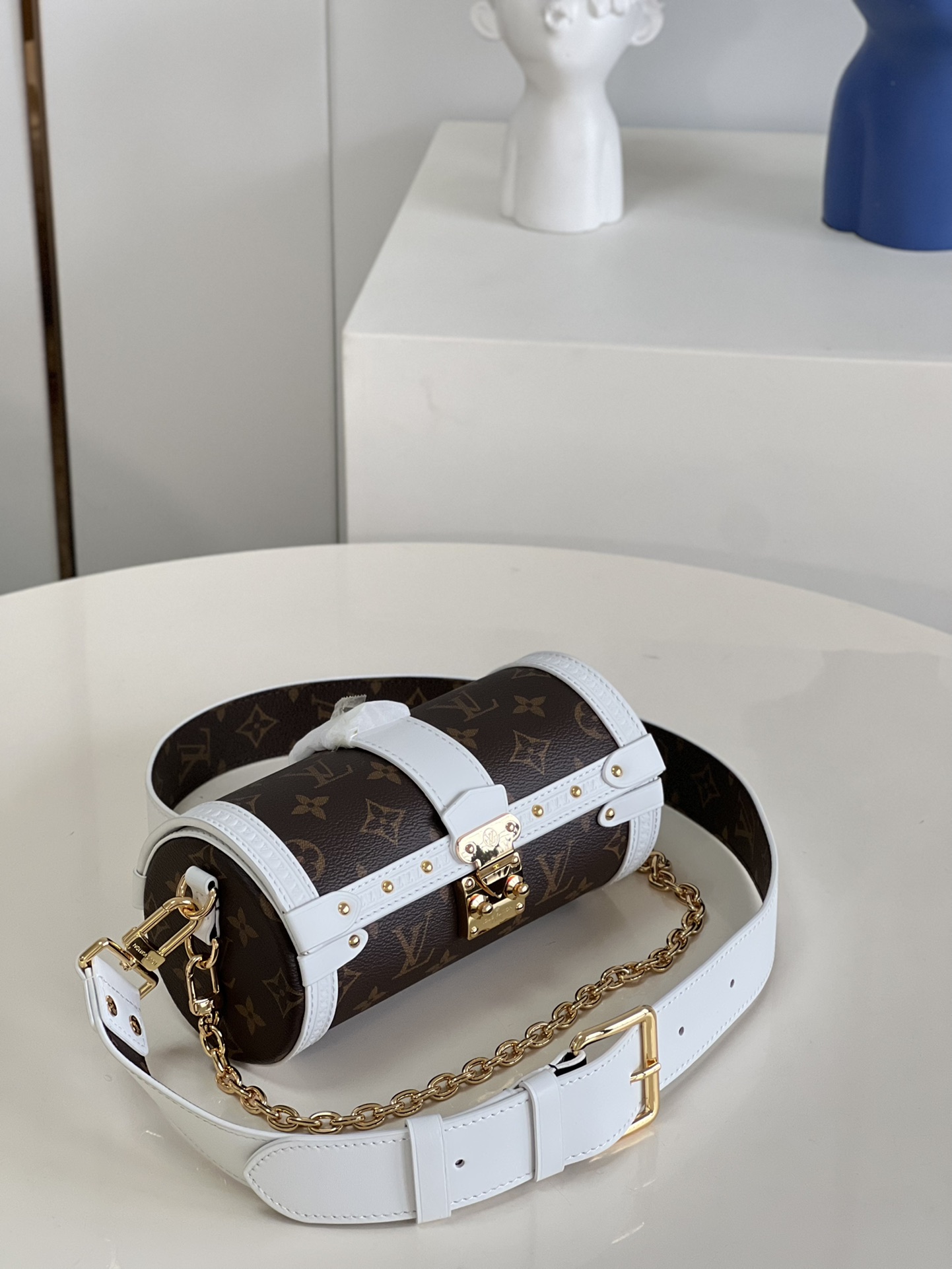 Louis Vuitton Papillon Trunk Bag: Monogram Canvas, Compact & Chic 6 i1654936682 2127 4
