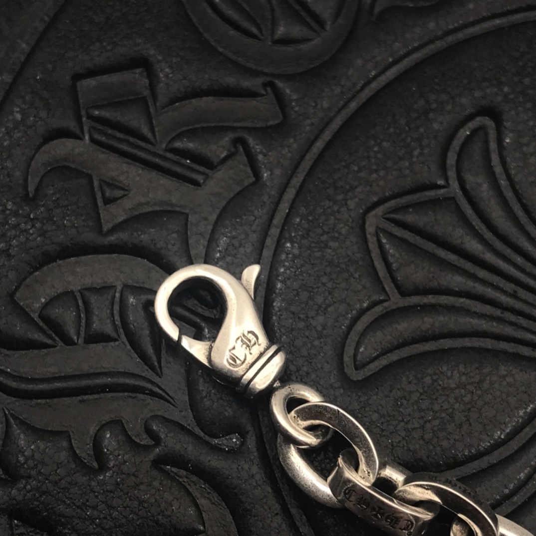 Chrome Hearts 高版本克罗心粗字母手链