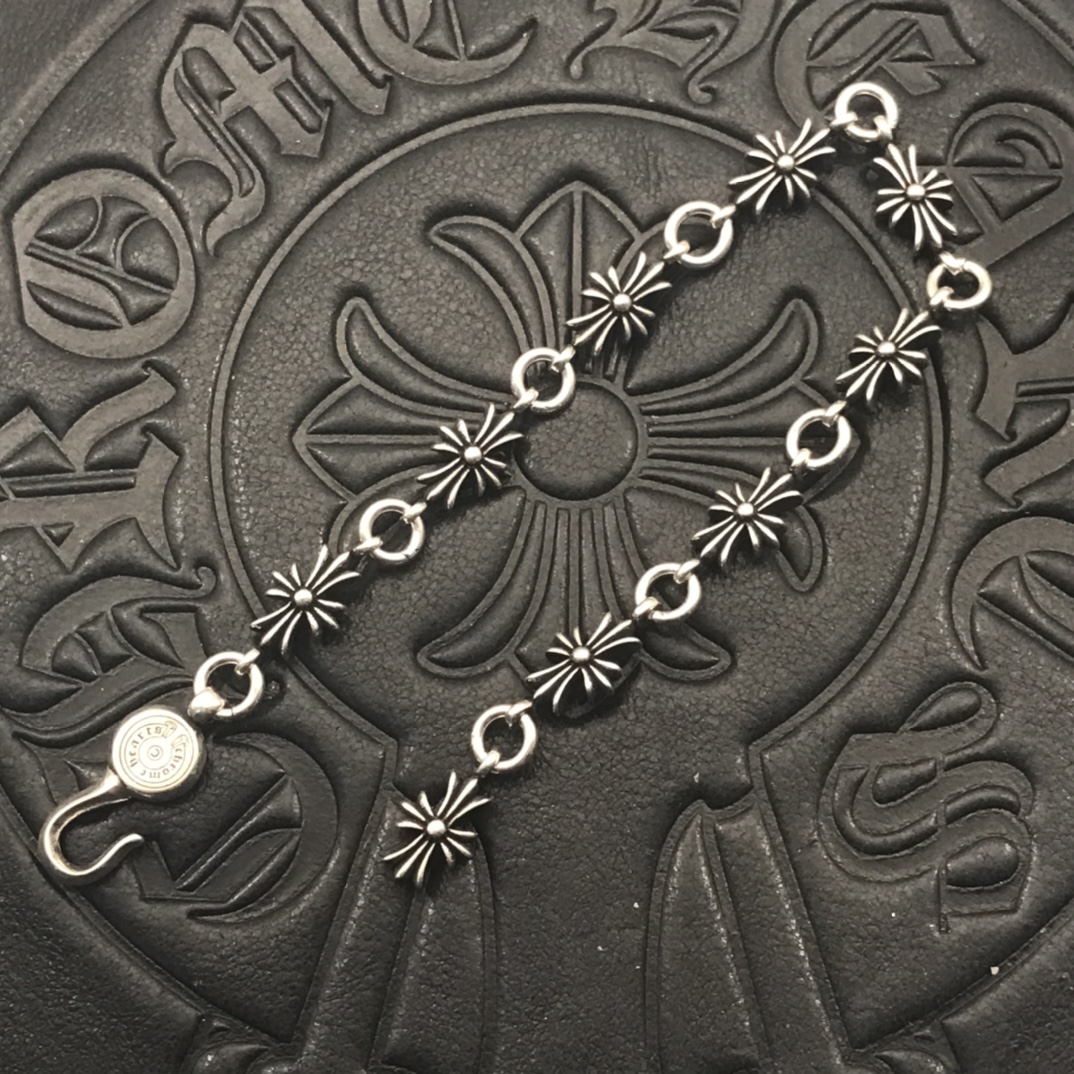 Chrome Hearts 高版本克罗心长十字花手链， 马蹄扣，细节到位，刻字清晰，尺寸17至23可选