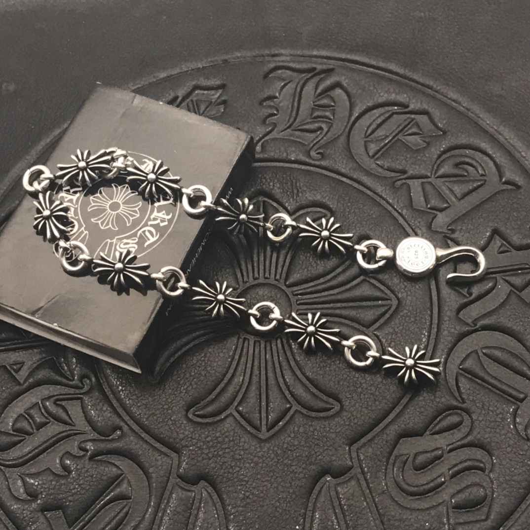 Chrome Hearts 高版本克罗心长十字花手链， 马蹄扣，细节到位，刻字清晰，尺寸17至23可选