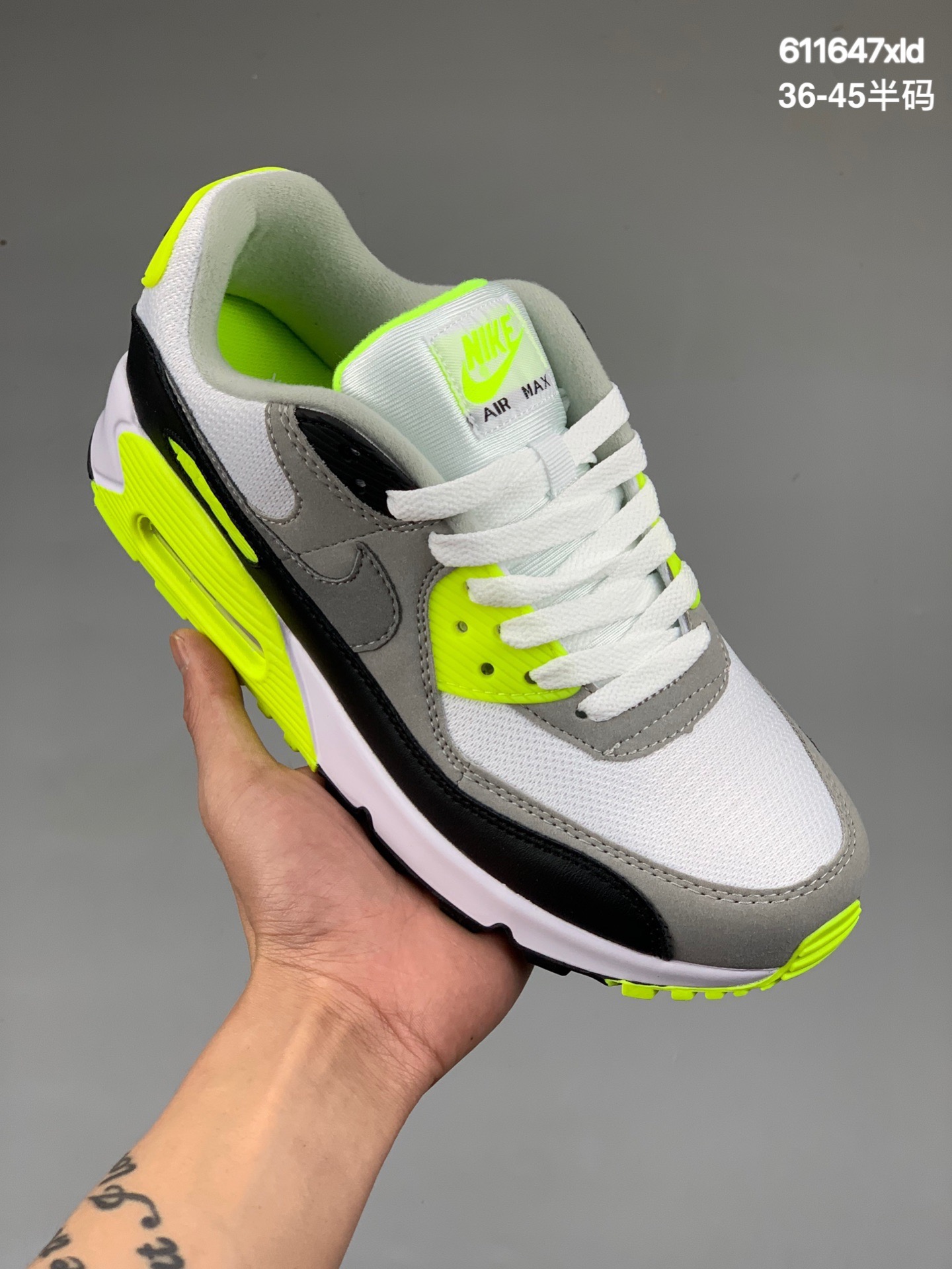 本地
耐克/Nike Air Max 90 Essential