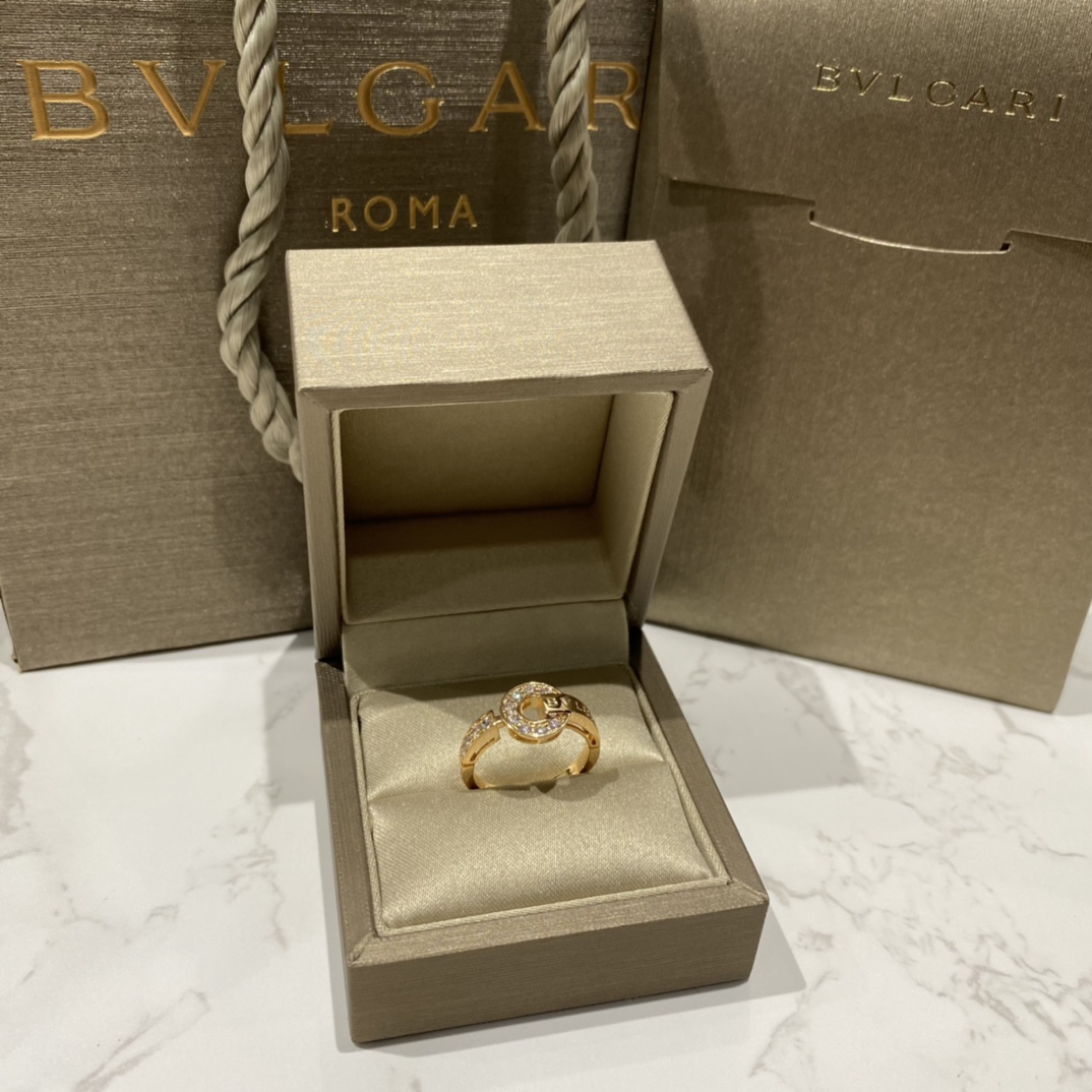 Bvlgari ring