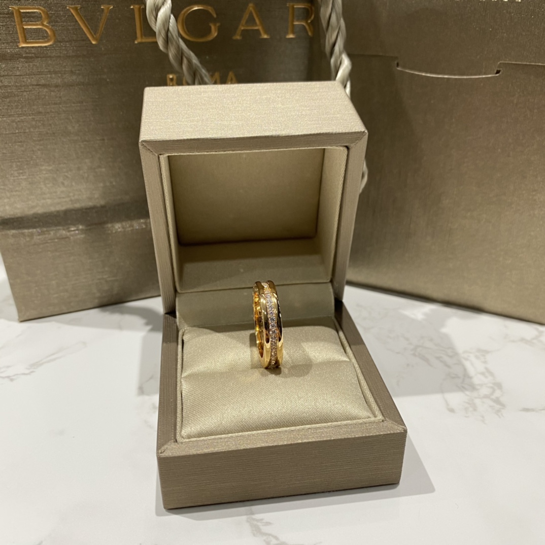 Bvlgari ring