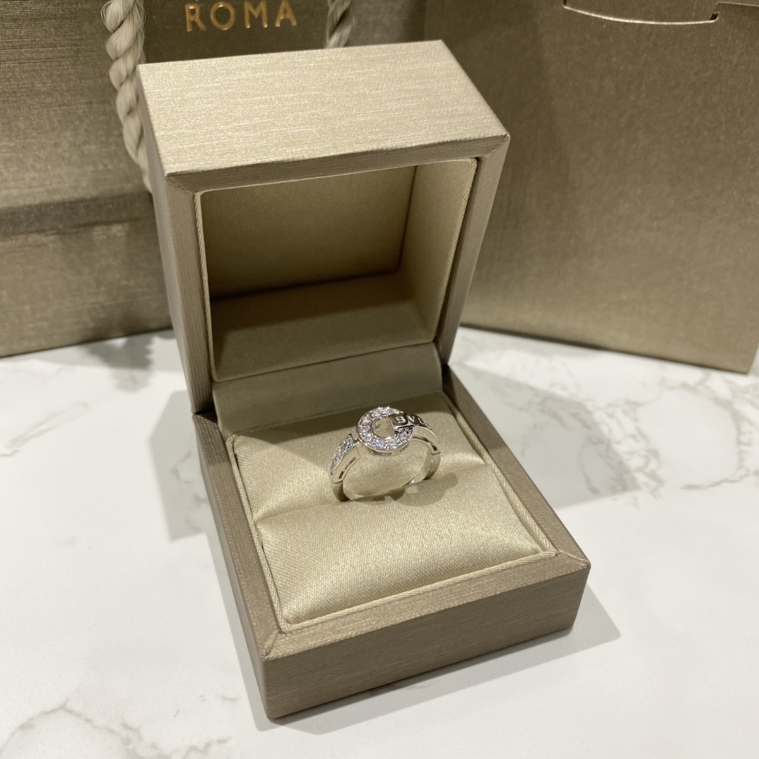Bvlgari ring