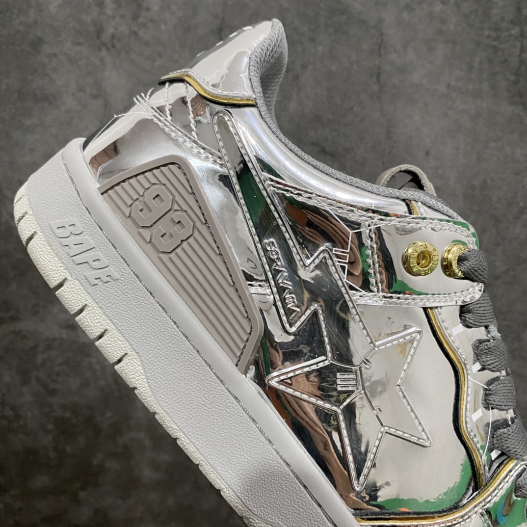 图片[6]-莞产G版 Bape Sk8 Sta 空山基联名 顶流过验品质 秒杀全网所有版 纯原标杆 原档‬案鞋面工整无皱褶 ‮艺工‬超前市‮水场‬平 同源原厂头层牛漆皮及光面皮鞋‮材面‬质 鞋‬垫嵌入Ortholite (欧索莱)缓震材质 外置原数据开发耐磨橡胶大底✔️ 全套顶级包装，猿人logo定制防尘袋！ 迷彩定制，鞋垫一副！ 抗压收纳抽屉式鞋盒！ 加固定制3*5厚度防撞打包纸箱！ 尺码：36-45(无半码)-选品中心