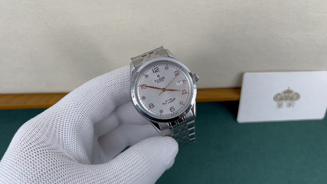 Tudor 皇家 帝舵1926系列，金针6钻