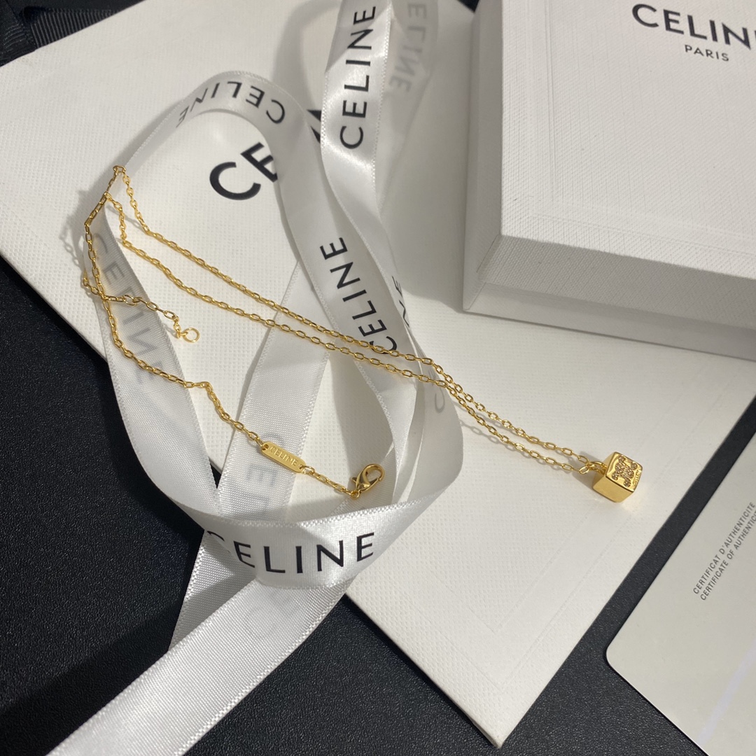Celine Mirrored Pendant Necklace: Reflective Surface with Engraving 10 a1655026278231 3712