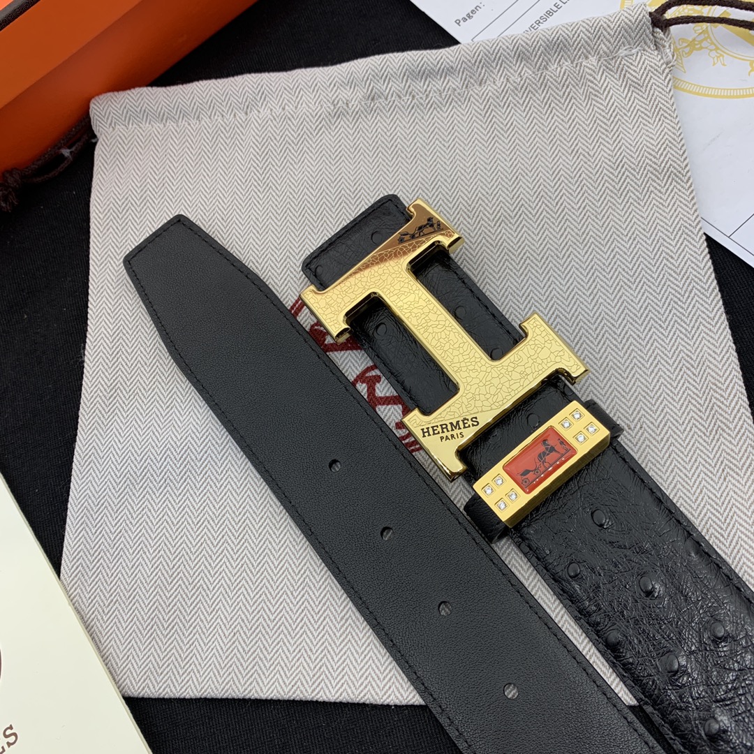 I5   爱马仕男士皮带 ，原厂进口皮，黑色鸵鸟纹头层牛皮，字母内穿精钢五金，宽度3.8cm。  品质如图 皮带