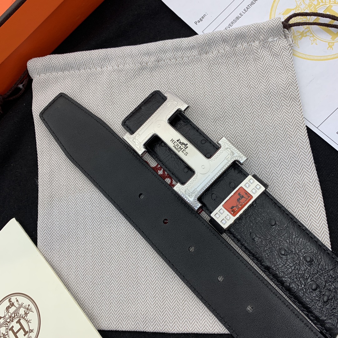 I5   爱马仕男士皮带 ，原厂进口皮，黑色鸵鸟纹头层牛皮，字母内穿精钢五金，宽度3.8cm。  品质如图 皮带