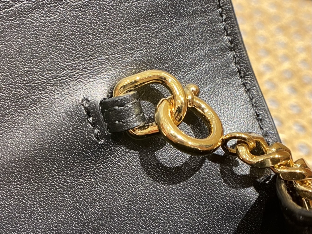 YSL KATE 19CM 流苏链条包 452159鳄鱼纹/黑色金扣