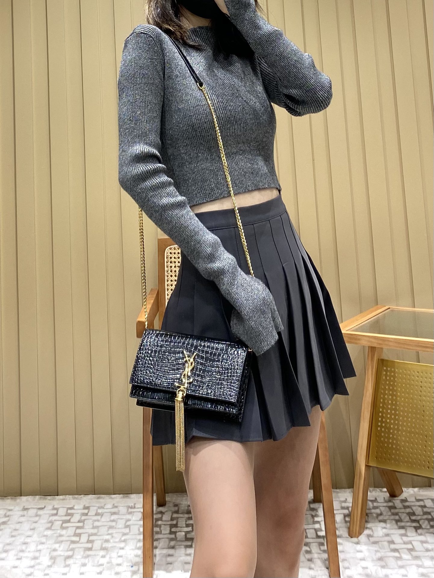 YSL KATE 19CM 流苏链条包 452159鳄鱼纹/黑色金扣