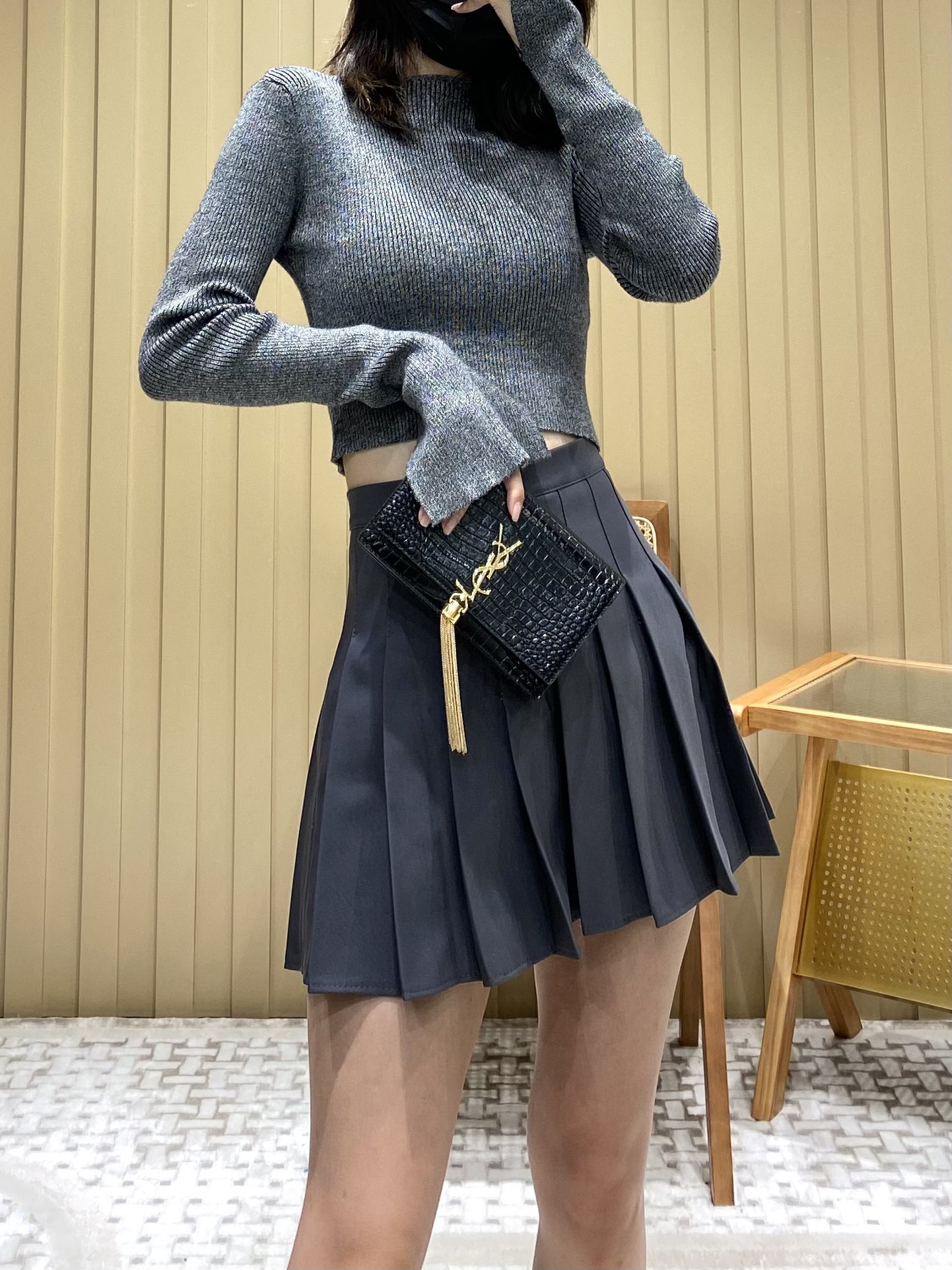 YSL KATE 19CM 流苏链条包 452159鳄鱼纹/黑色金扣