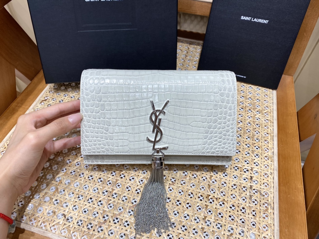 YSL KATE 19CM 流苏链条包 452159鳄鱼纹/白色银扣