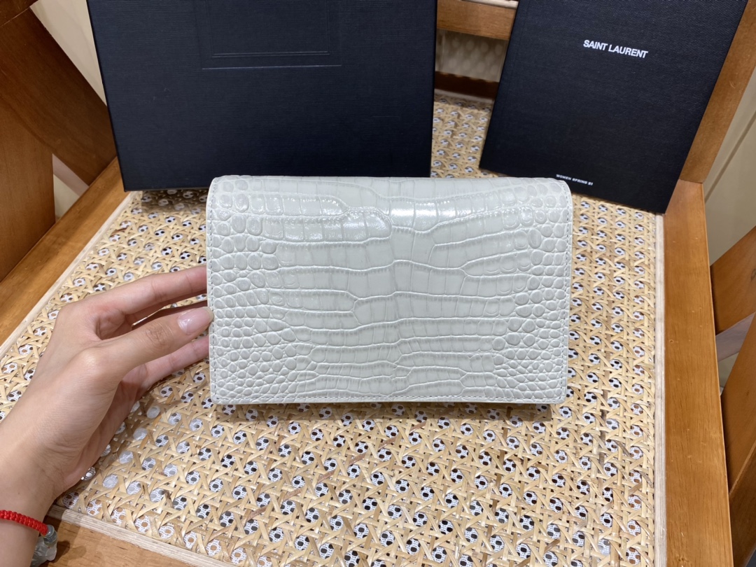 YSL KATE 19CM 流苏链条包 452159鳄鱼纹/白色银扣