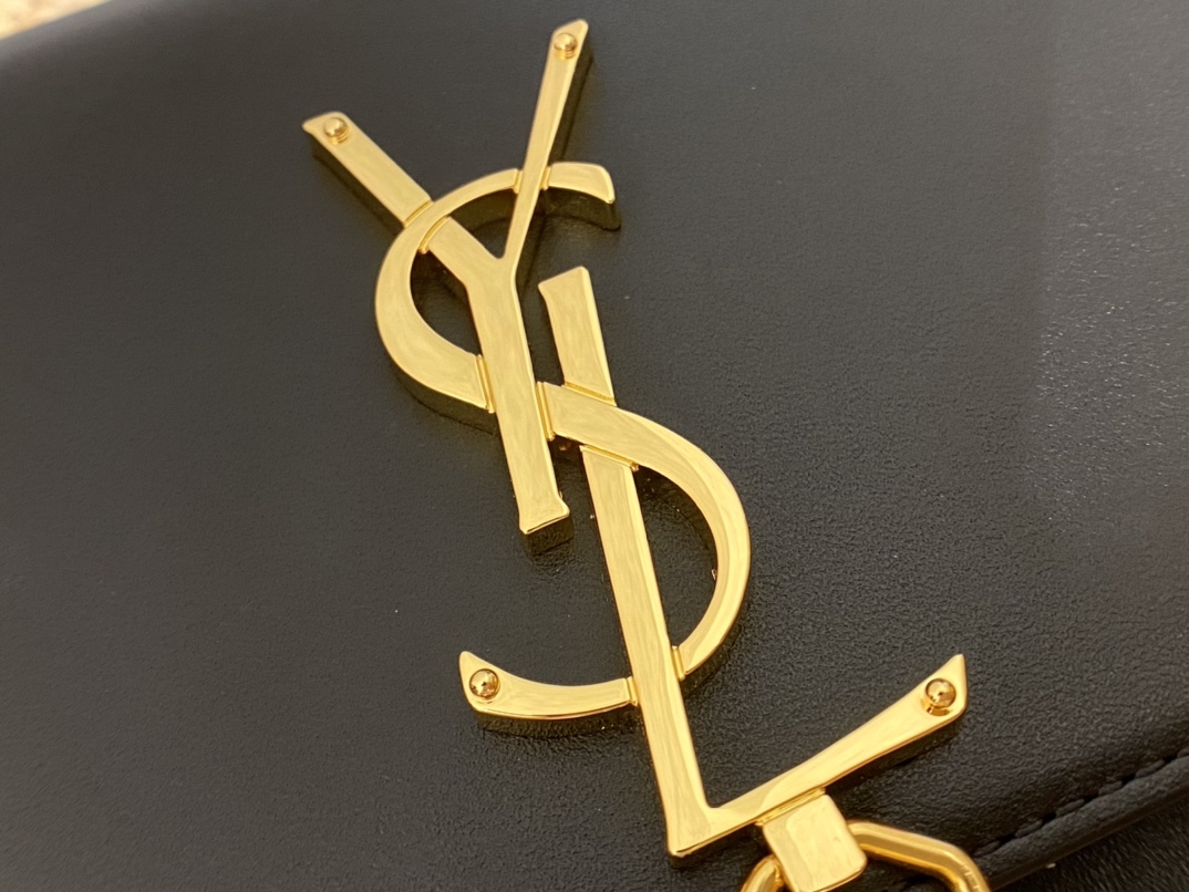 YSL KATE 19CM 流苏链条包 452159平纹/黑色金扣